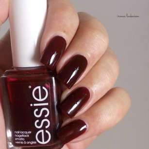 essie skirting the issue (1)